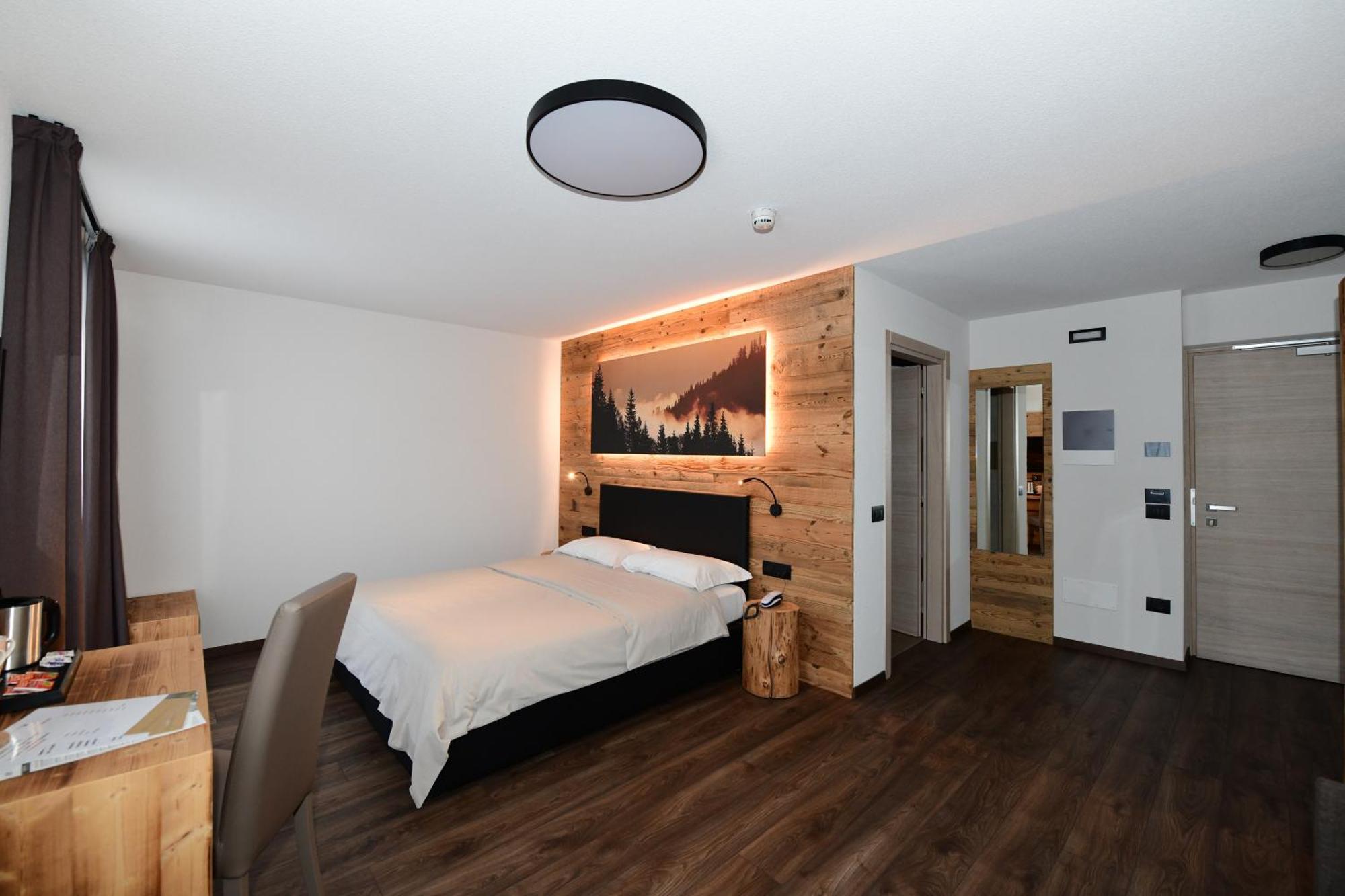 Hotel Alpino Wellness & Spa Peio Fonti Exteriör bild