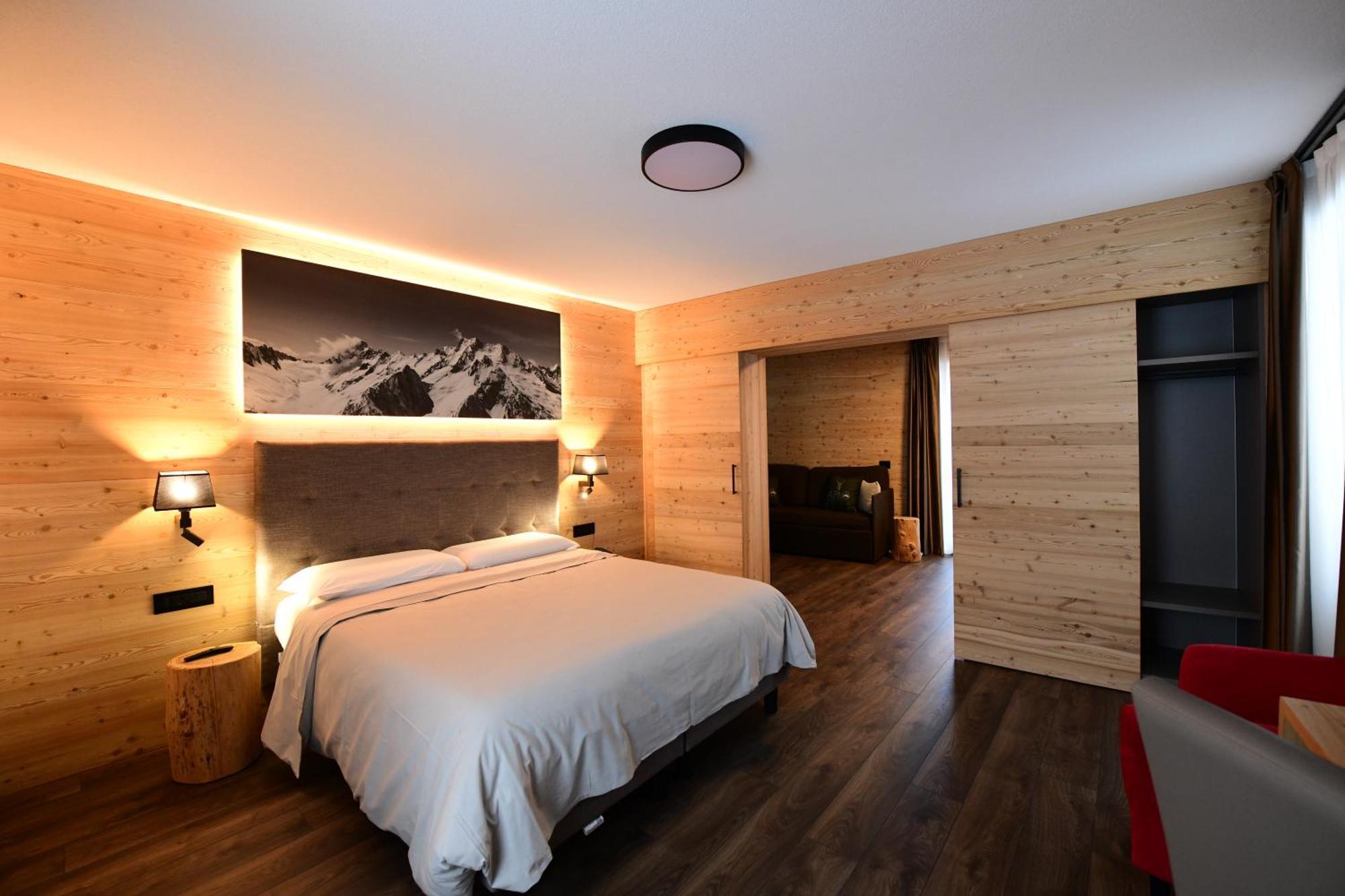 Hotel Alpino Wellness & Spa Peio Fonti Exteriör bild