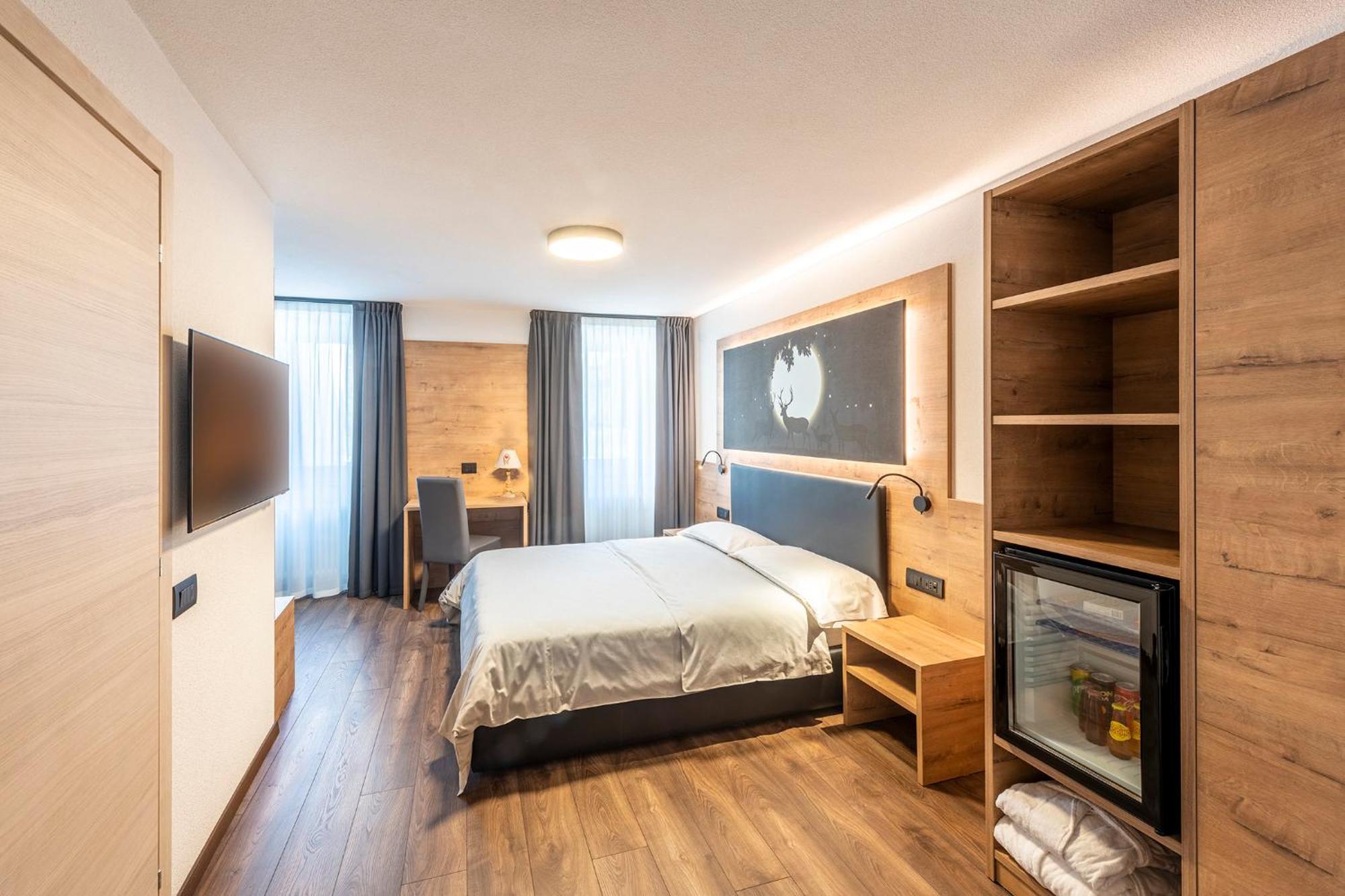 Hotel Alpino Wellness & Spa Peio Fonti Exteriör bild