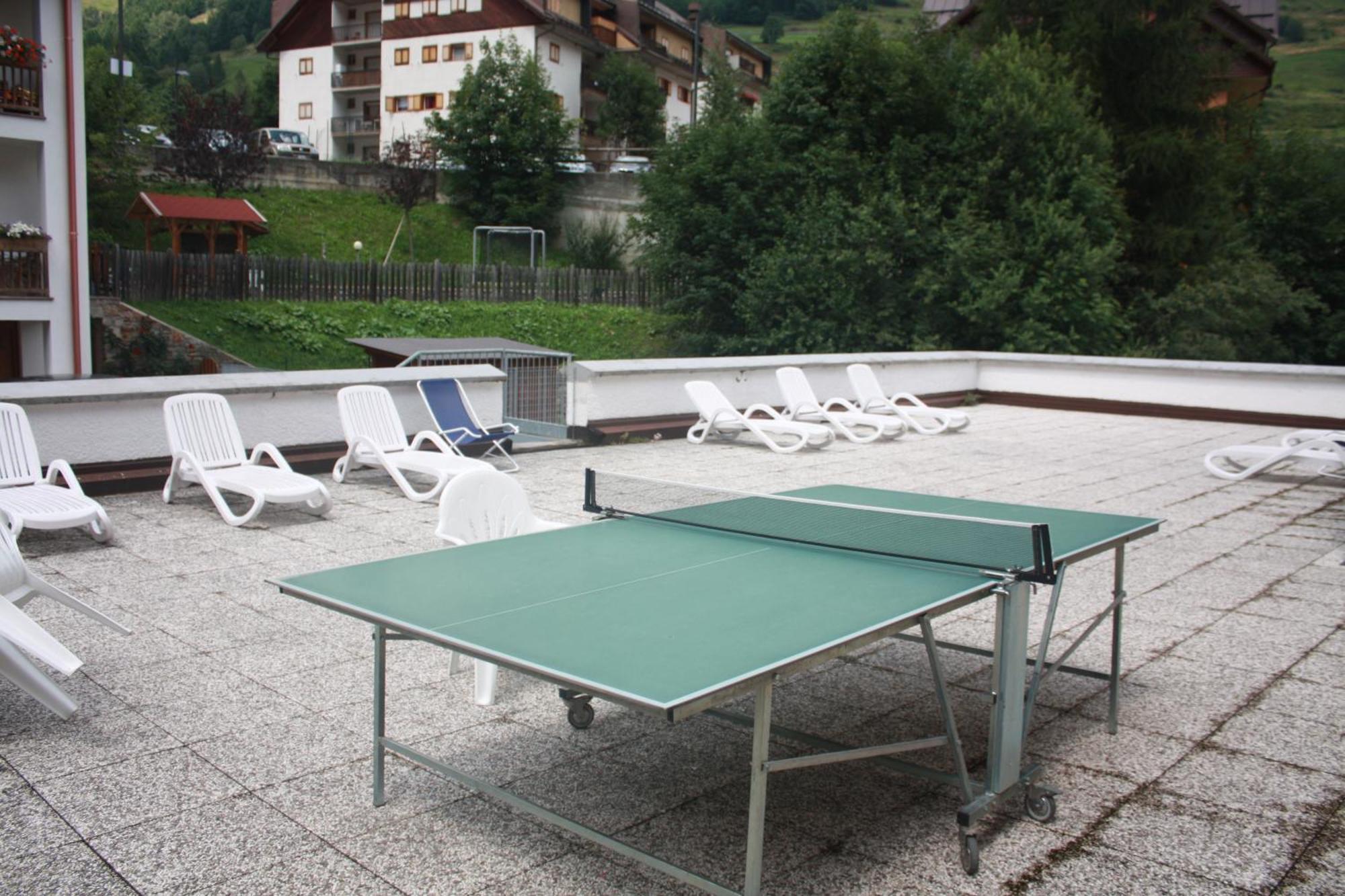 Hotel Alpino Wellness & Spa Peio Fonti Exteriör bild